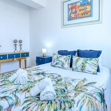 Faro Center With Ac & Wifi Apartment Exterior photo